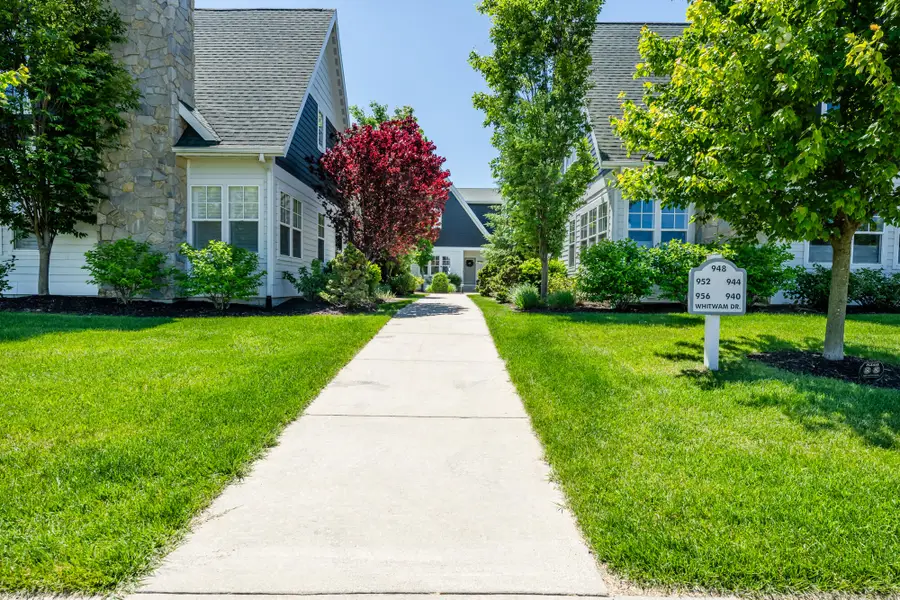 948 Whitwam Drive, Benton Harbor, MI 49085 - #2