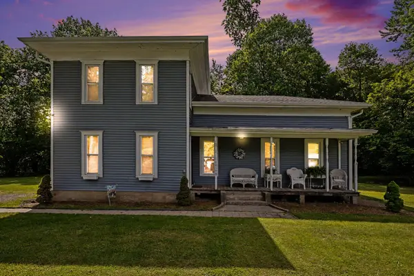 60198 67 1/2 Street, Hartford, MI 49057