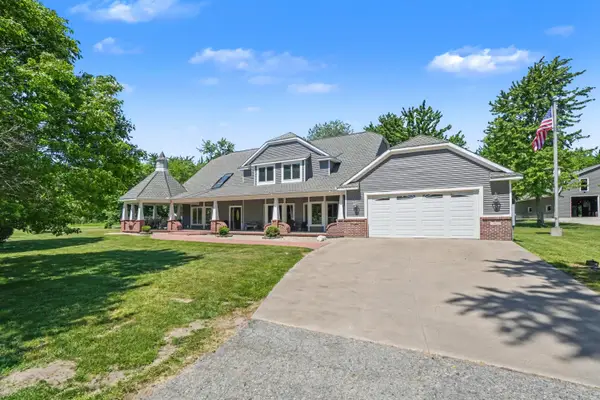 1662 66th Street, Fennville, MI 49408