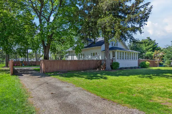 1536 E Nickerson Avenue, BentonHarbor, MI 49022