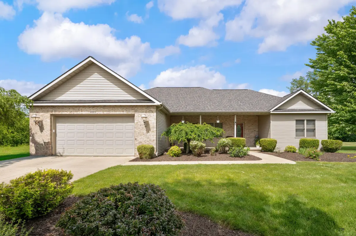 4823 Pleasant Meadow Circle, Saint Joseph, MI 49085 - #1