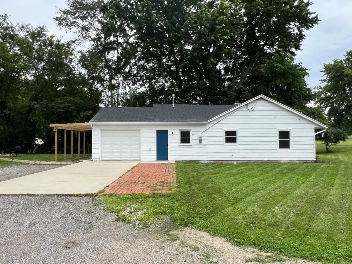 69225 Section Street, Edwardsburg, MI 49112 - #1