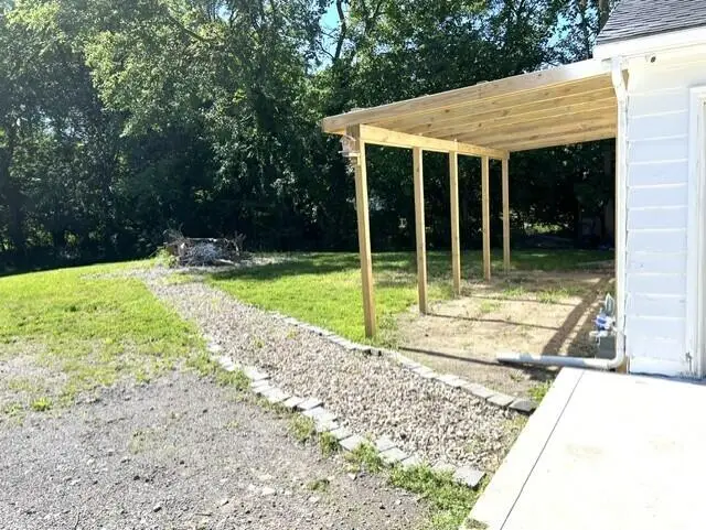 69225 Section Street, Edwardsburg, MI 49112 - #3