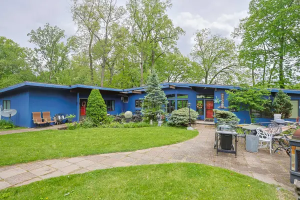 1905 Champlain Drive, Niles, MI 49120