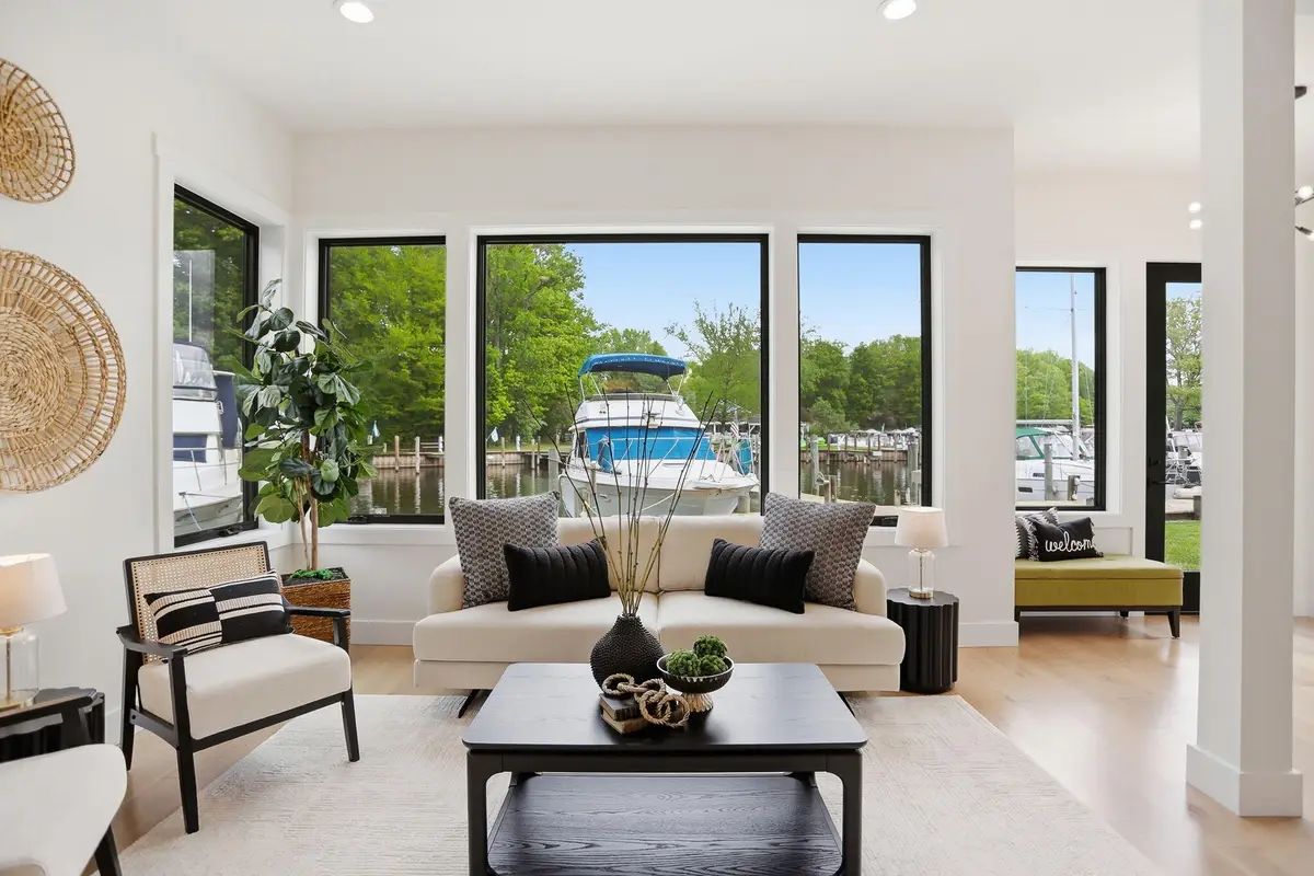 1 N Bailey Avenue Unit: 1, South Haven, MI 49090 - #1