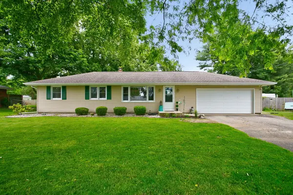 8364 Harvest Avenue, Richland, MI 49083