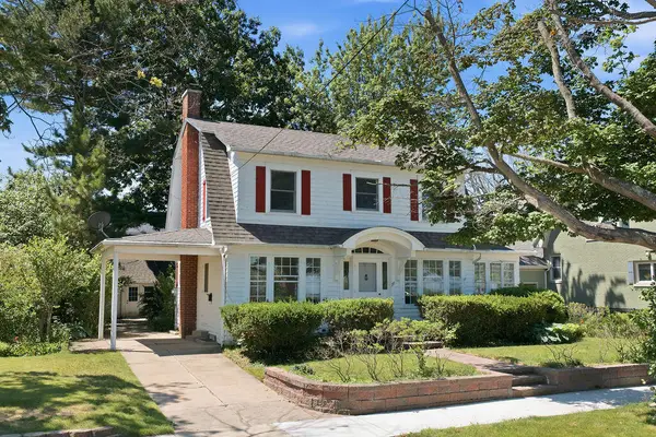 78 Van Buren Street, SouthHaven, MI 49090