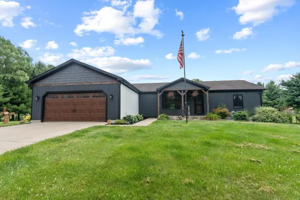 13431 Gleason Road, ThreeRivers, MI 49093