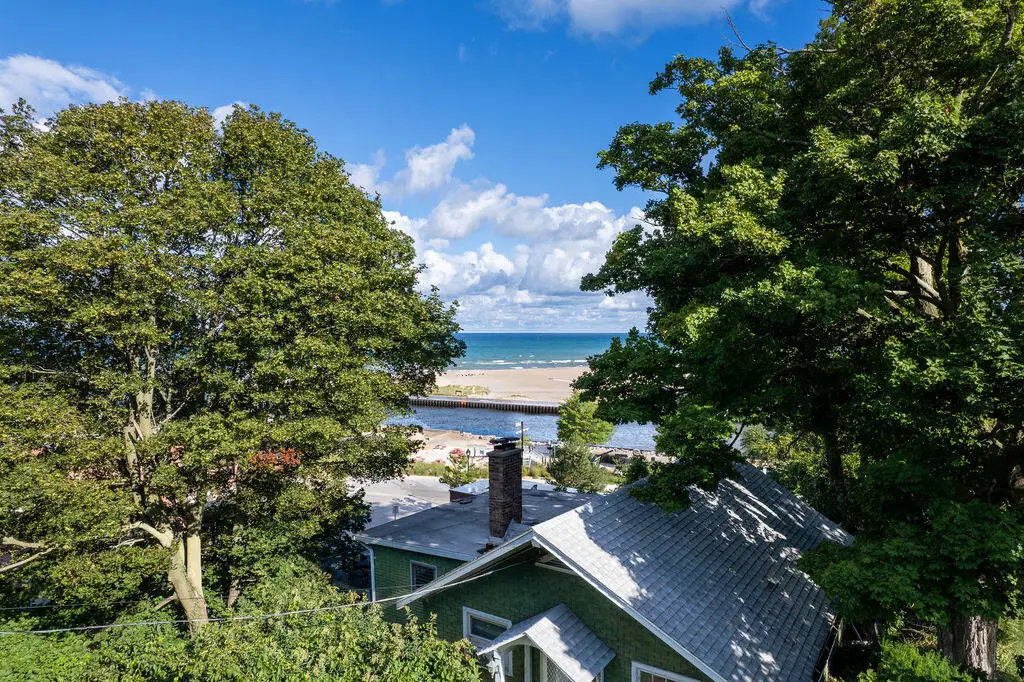 83 Michigan Avenue, South Haven, MI 49090 - #1