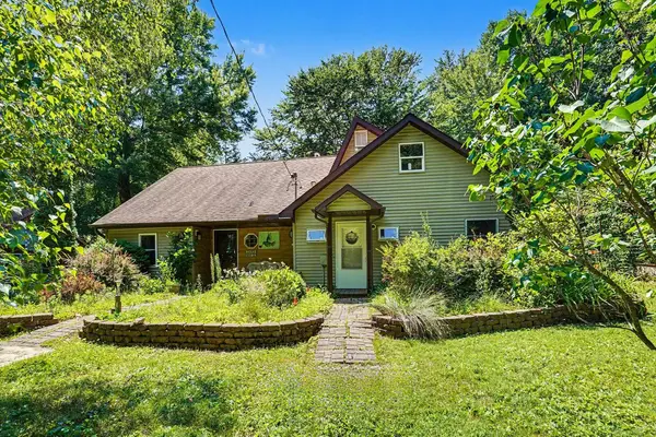 126 48th Street, GrandJunction, MI 49056
