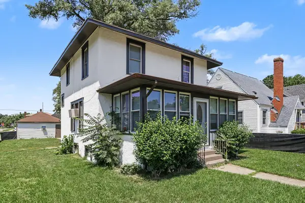 994 Columbus Avenue, BentonHarbor, MI 49022