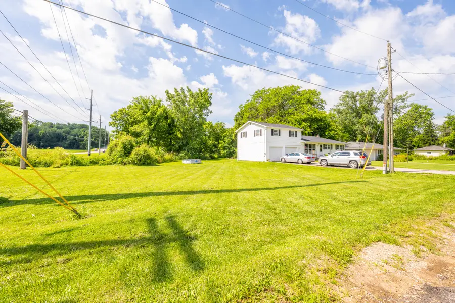 3278 Willo Drive, Oronoko, MI 49103 - #3