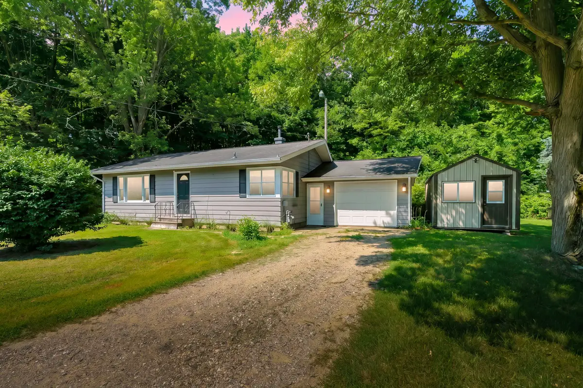 1264 M-40 Street S, Allegan, MI 49010 - #1