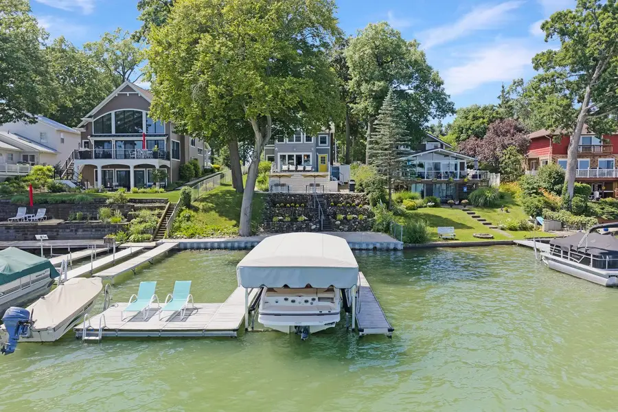 23612 S Shore Drive, Edwardsburg, MI 49112 - #2