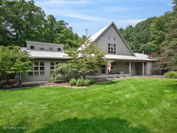 13670 Cottonwood Lane, Harbert, MI 49115