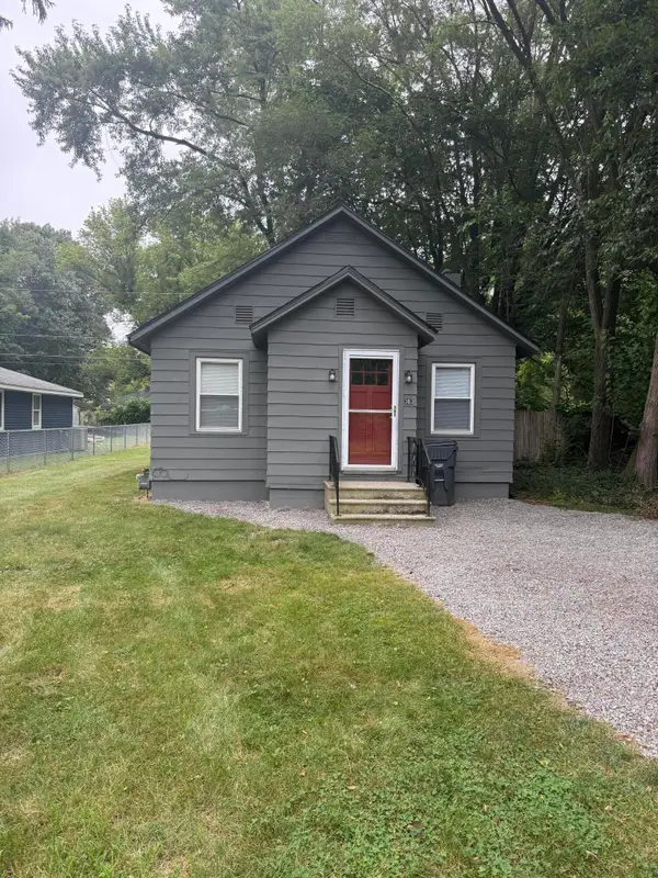 363 Searles Avenue, BentonHarbor, MI No