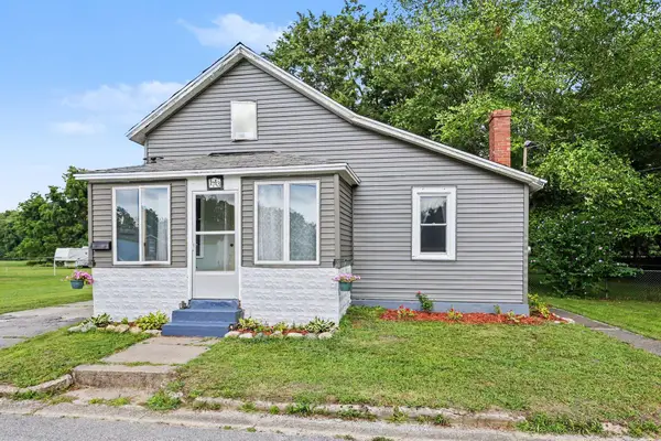 1713 N 12th Street, Niles, MI 49120