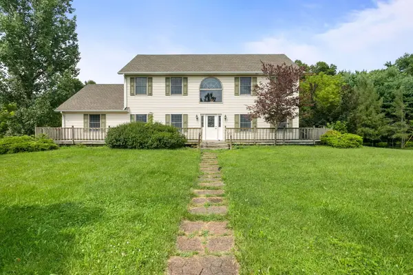 28810 Coulter Street, Edwardsburg, MI 49112
