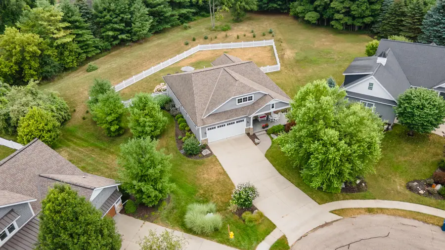 341 Parkside Lane, Douglas, MI 49406 - #2