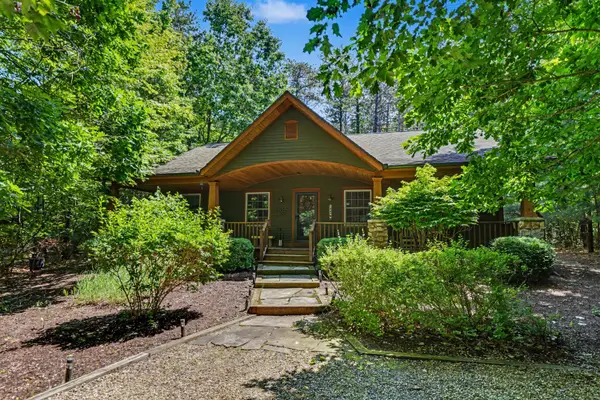 14279 Wildwood Lane, Harbert, MI 49115