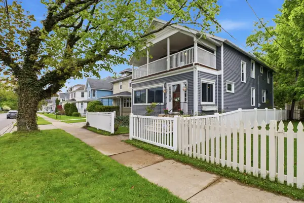 1012 Pearl Street, StJoseph, MI 49085