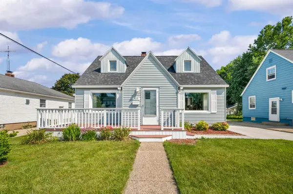 905 Napier Avenue, StJoseph, MI 49085