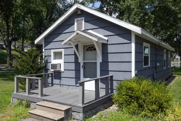33418 Inn-D-Inn Drive, Dowagiac, MI 49047