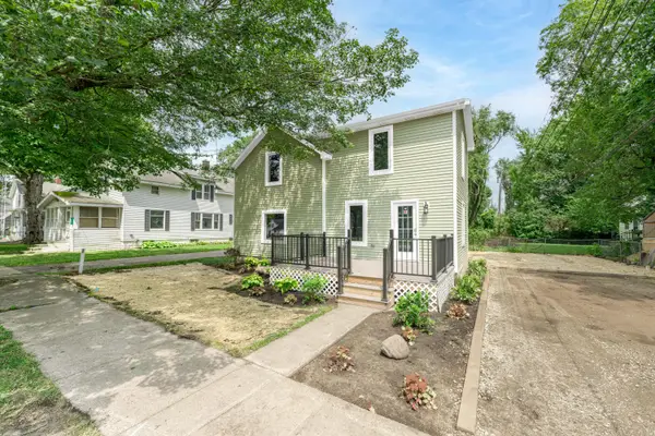 109 Michigan Avenue, Hartford, MI 49057