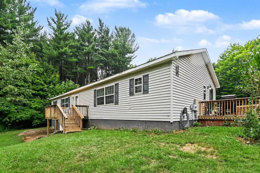 6113 102nd Avenue, Casco, MI 49090 - #2