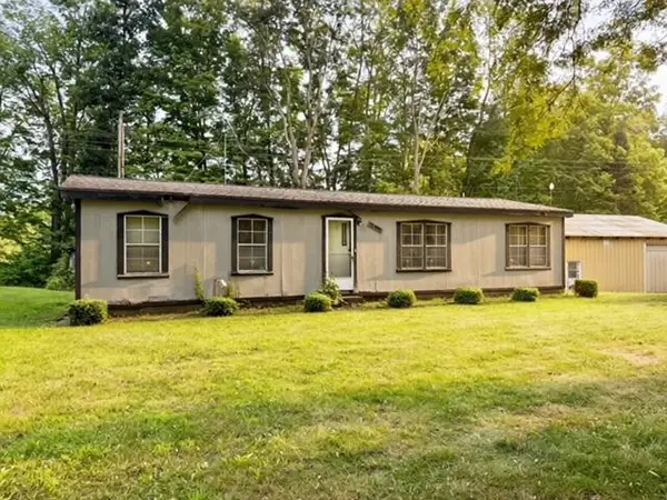 54223 Garrett, Dowagiac, MI 49047