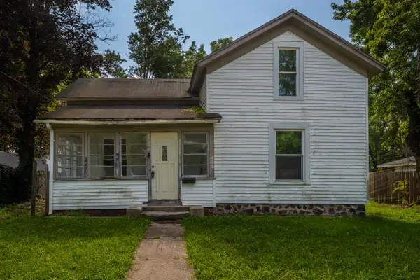 407 Michigan Avenue, Dowagiac, MI 49047