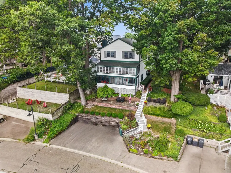 77 Park Avenue, South Haven, MI 49090 - #2