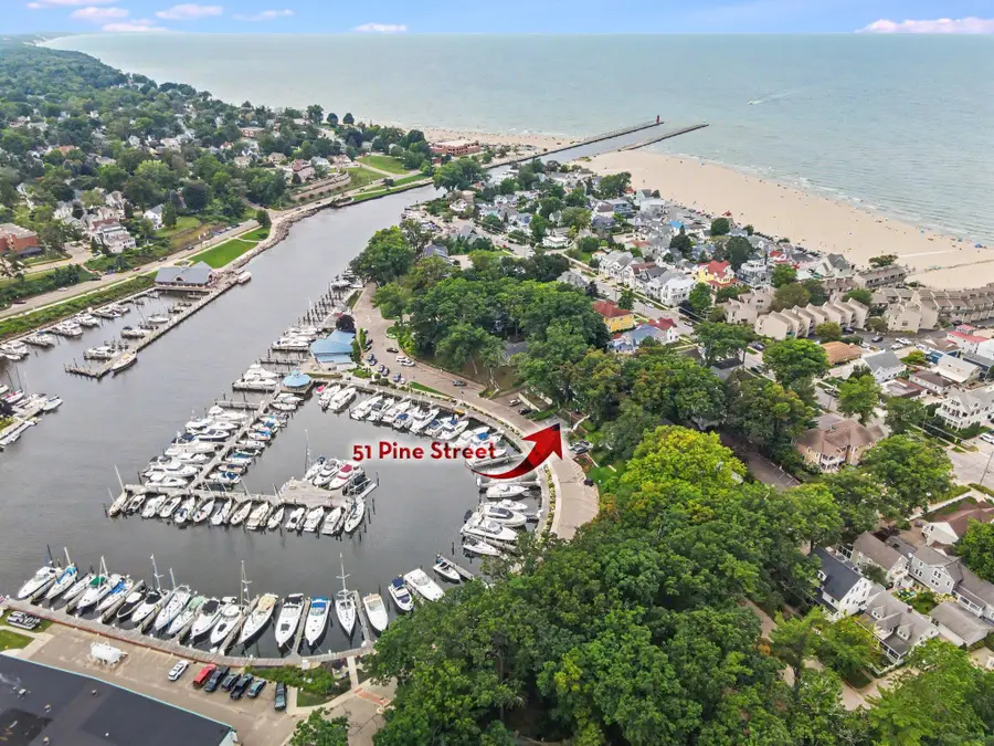 77 Park Avenue, South Haven, MI 49090 - #3