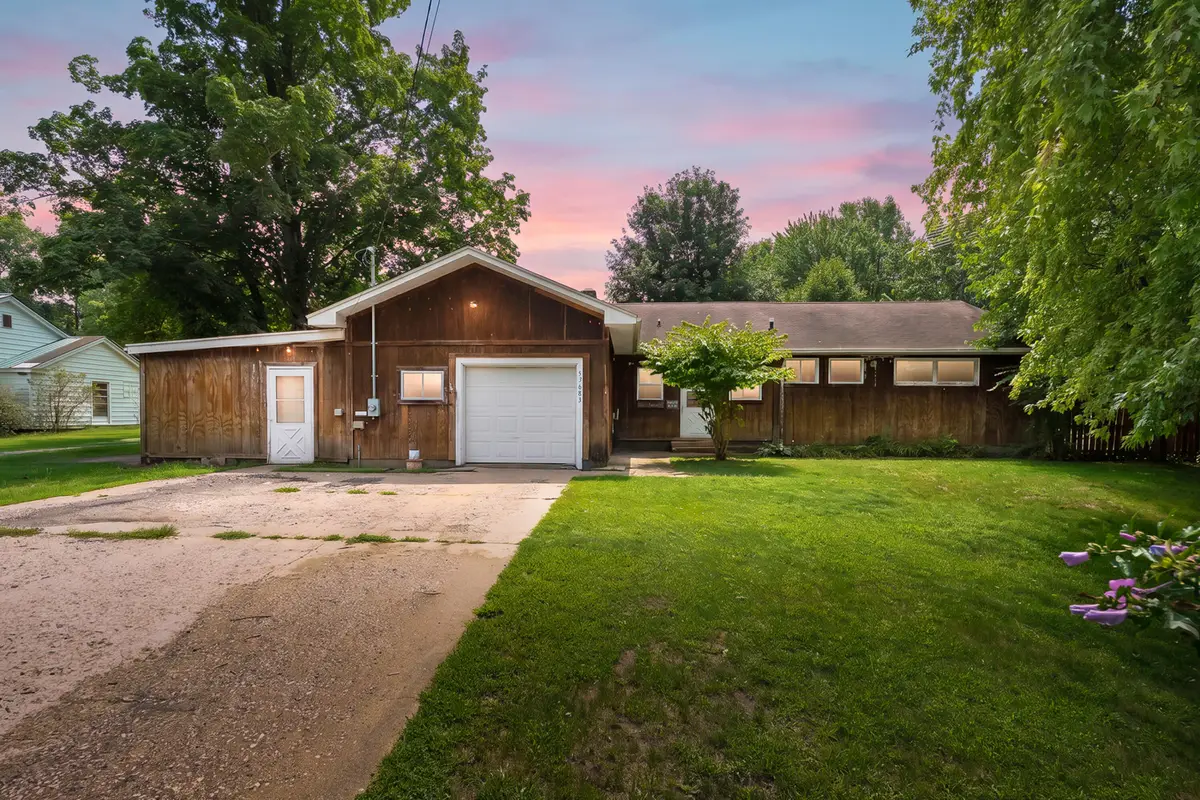 53683 Co Rd 388, Grand Junction, MI 49056 - #1