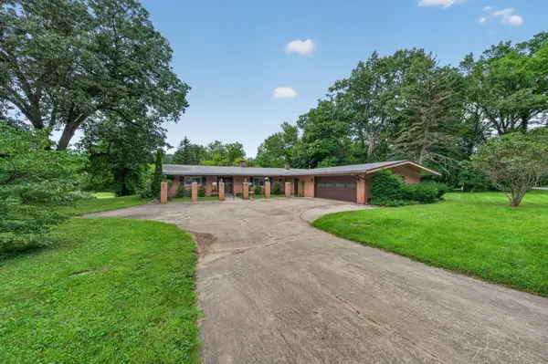 70506 Sunrise Drive, Edwardsburg, MI 49112