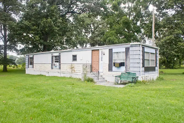 54040 92nd Avenue, Dowagiac, MI 49047