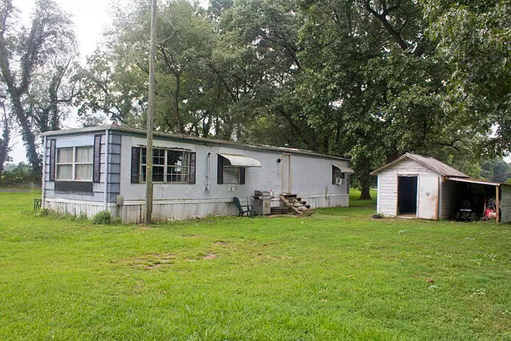 54040 92nd Avenue, Dowagiac, MI 49047 - #2