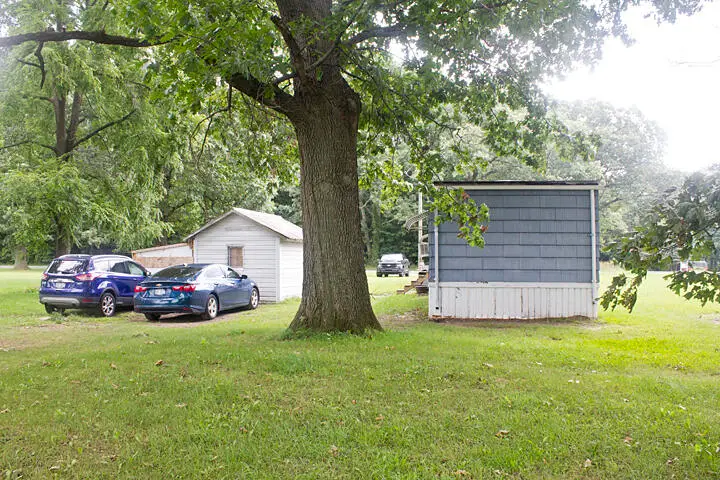 54040 92nd Avenue, Dowagiac, MI 49047 - #3