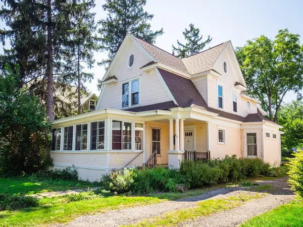 210 S Elm Street, ThreeOaks, MI 49128