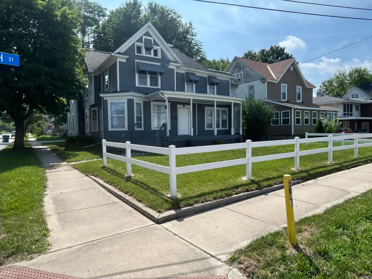 23 N 5th Street, Niles, MI 49120 - #1