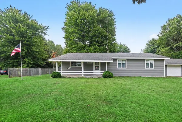 12909 60th Street, Bangor, MI 49013