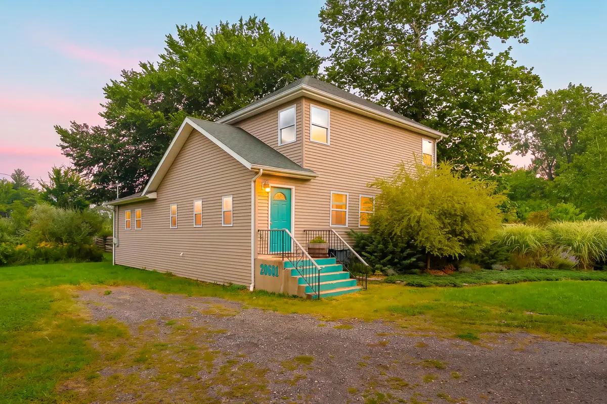 20601 M 140 Highway, South Haven, MI 49090 - #1