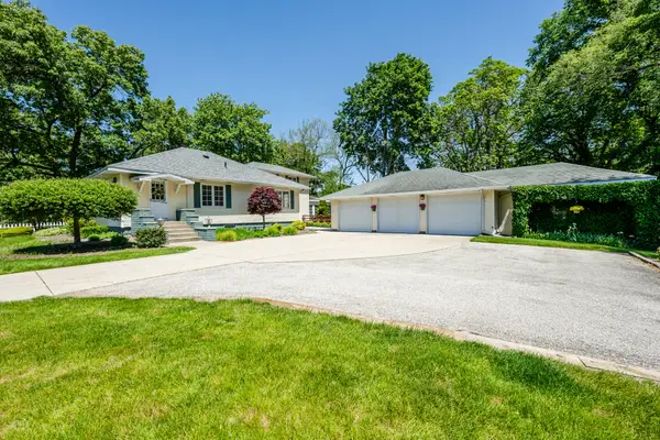 5221 Ridge Road, Stevensville, MI 49127
