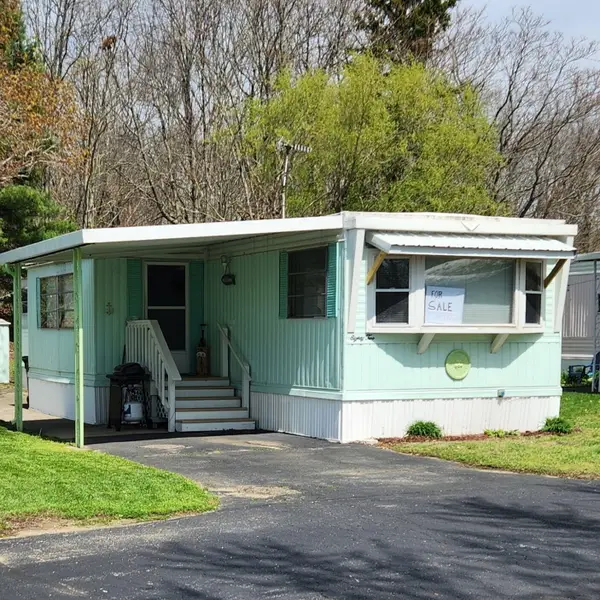 1565 M-63 Unit: 82, BentonHarbor, MI 49022