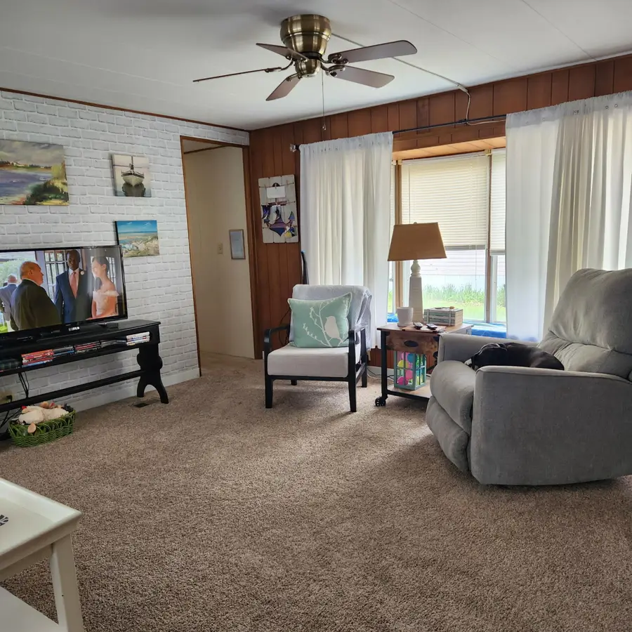1565 M-63 Unit: 82, Benton Harbor, MI 49022 - #3