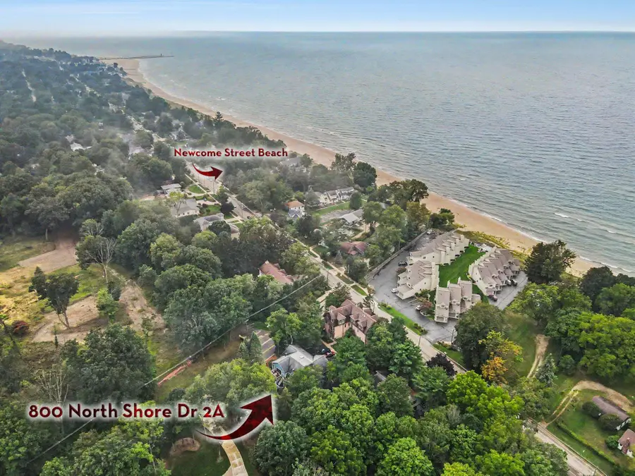 800 North Shore Drive Building: A Unit: 2, South Haven, MI 49090 - #3