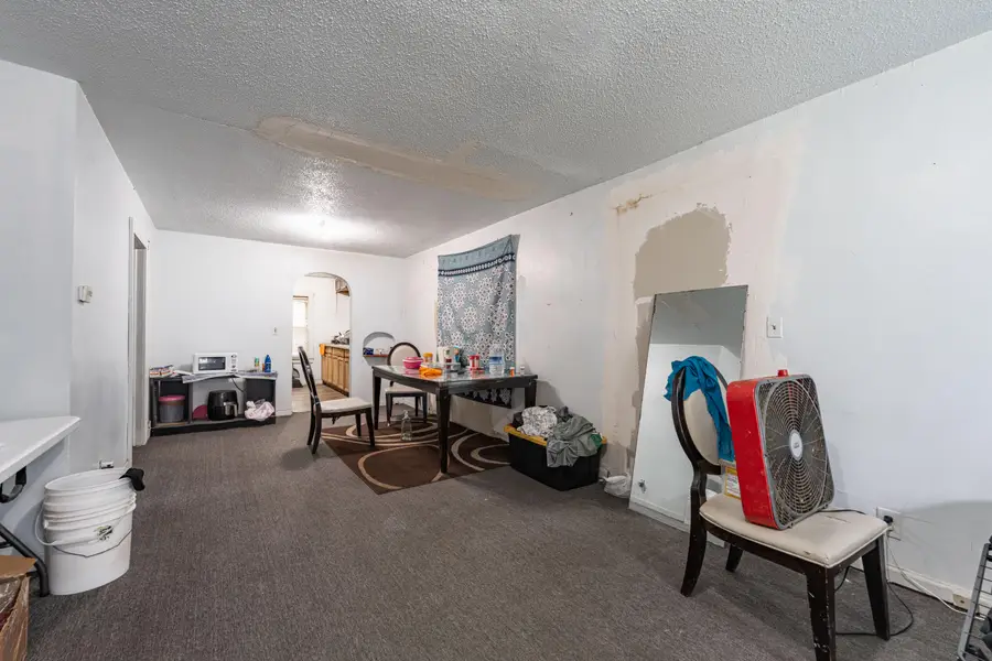 411 N Fair Avenue, Benton Heights, MI 49022 - #3