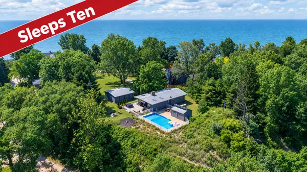5501 Sunset Path, Stevensville, MI 49127