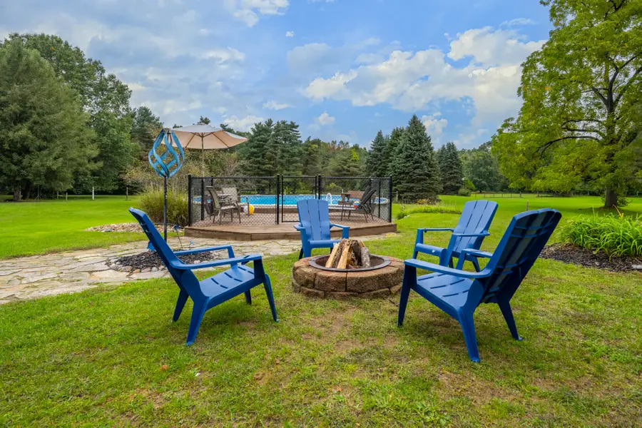 4155 Hagar Shore Road, Coloma, MI 49038 - #2