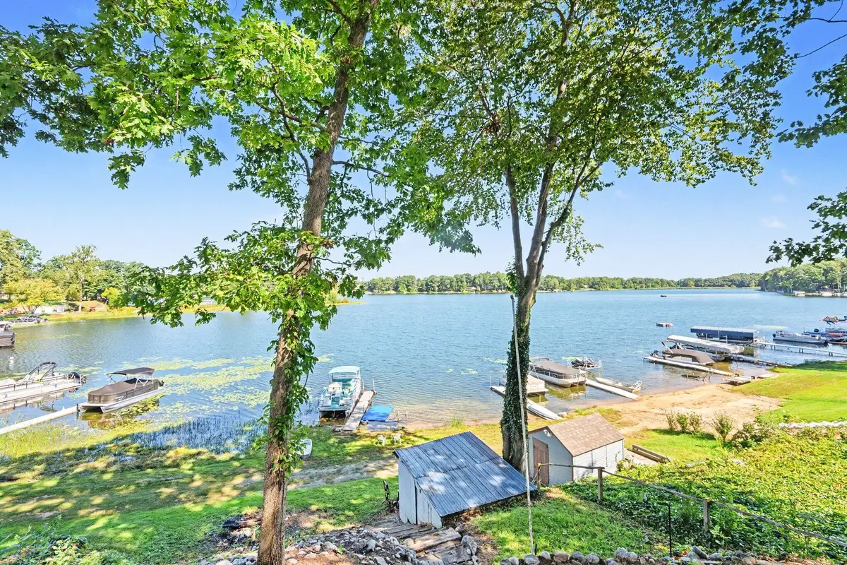 48164 70th Avenue, Decatur, MI 49045 - #1